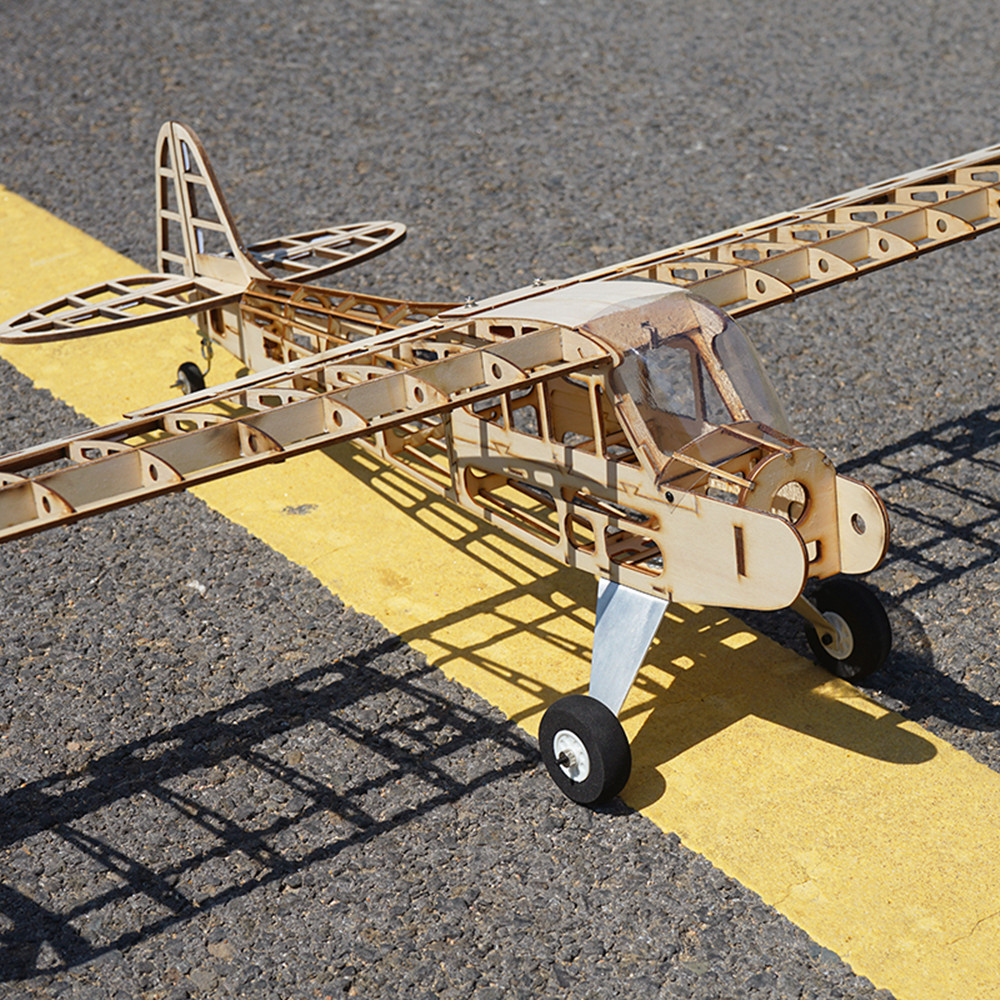 Rc Airplane Balsa Wood Kit Laser Cut - RealHawk レーザーカット バルサ材 RC 飛行機 J3