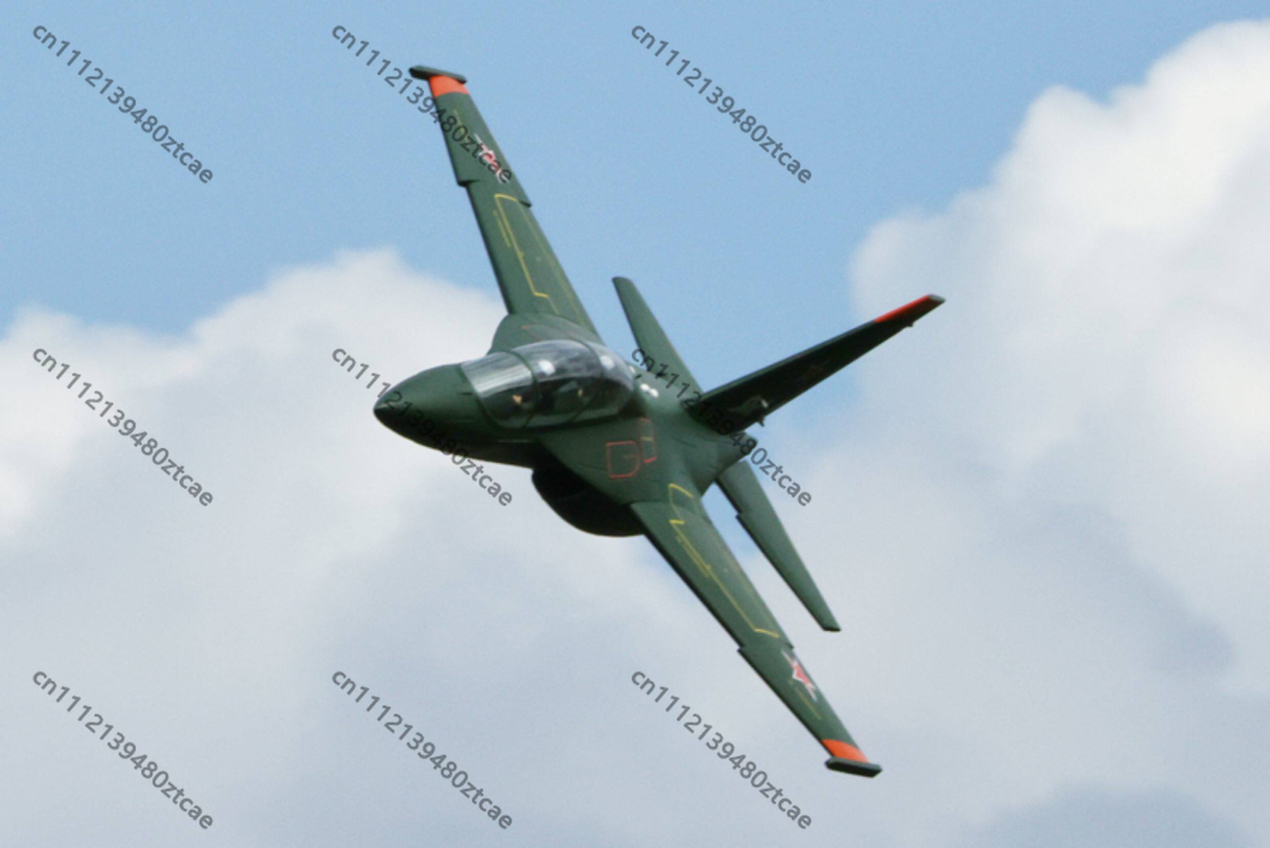 Yak-130 70mm EDFジェット、グリーン塗装6S  - Rc Airplane Electric Landing Gear Retract のレビューと価格