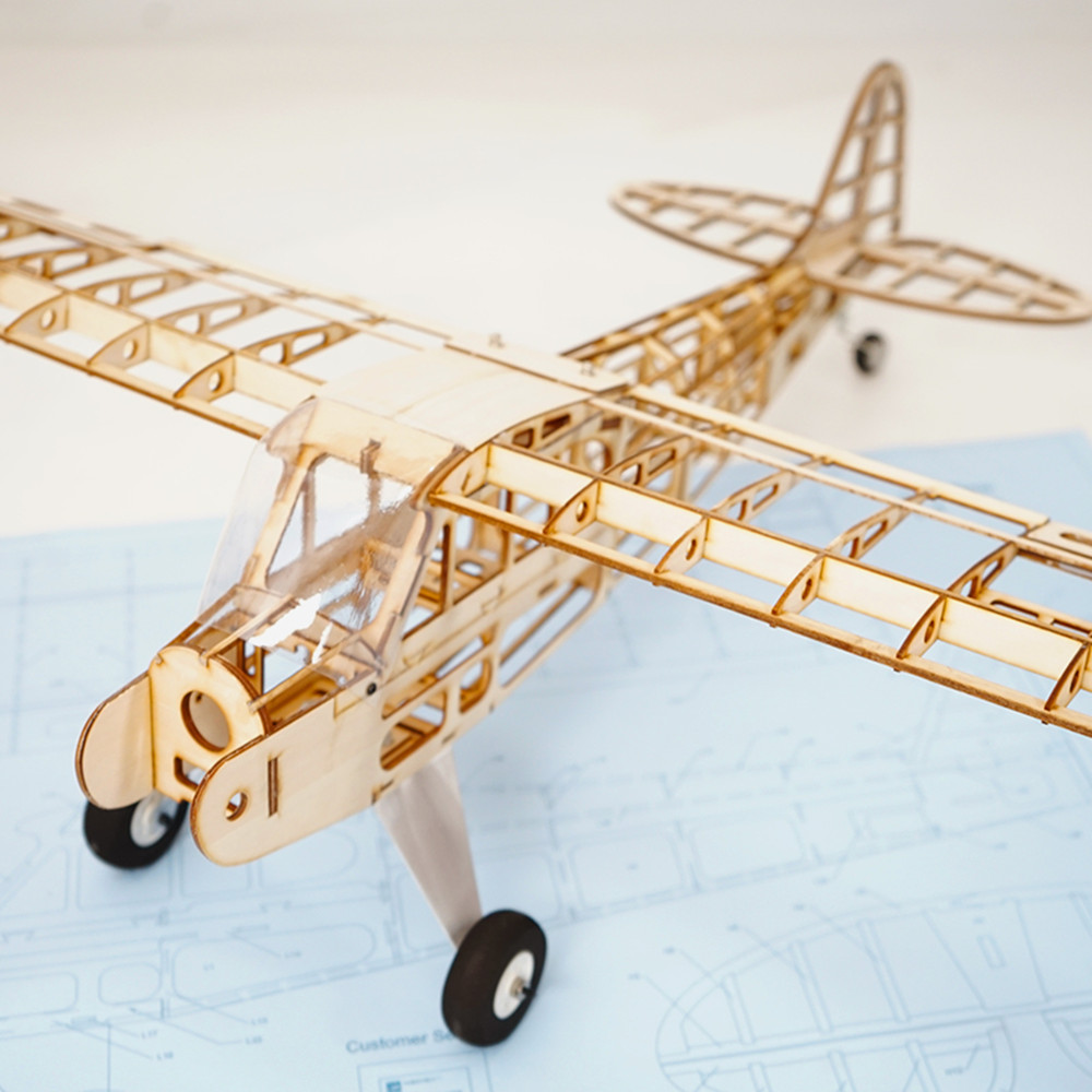 RealHawk レーザーカット バルサ材 RC 飛行機 J - Rc Airplane Balsa Wood Kit Laser Cut のレビューと価格