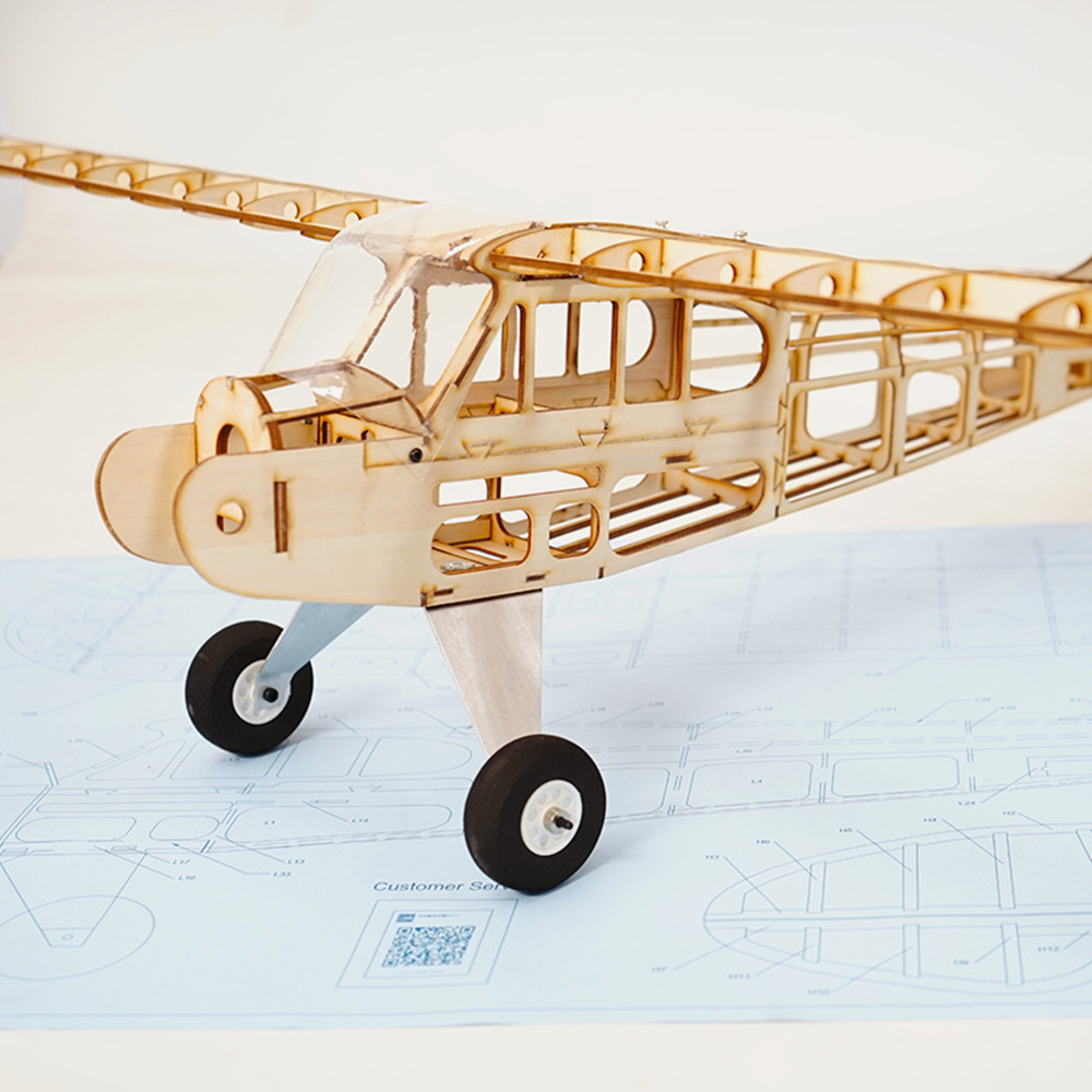 RealHawk レーザーカット バルサ材 RC 飛行機 J - Rc Airplane Balsa Wood Kit Laser Cut のレビューと価格